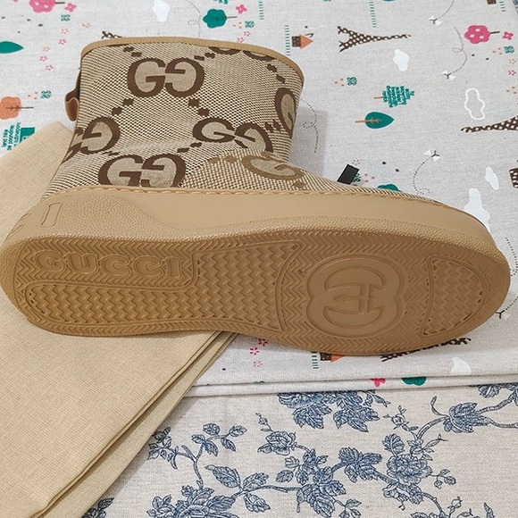 Gucci GG Brown Jacquard Fleece-Lined Ankle Boots - Picture 5 of 7